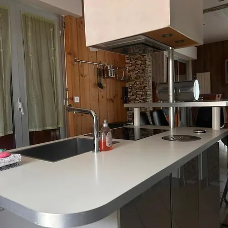 Detente Garanti, Bassin, Piscine, A Pied